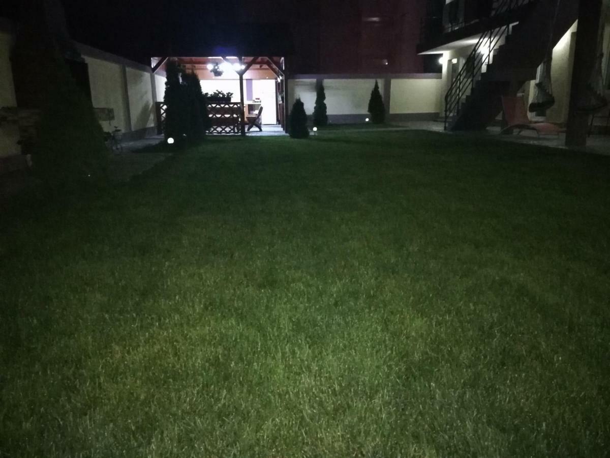 Hotel Casa Gogu Năvodari Exteriér fotografie